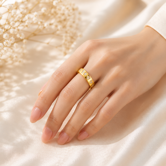 Amoura Crystal Heart Ring