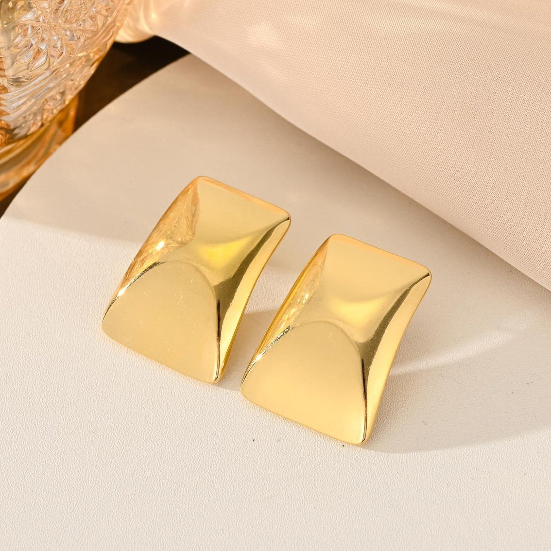 Golden Prism Curve Studs – 18K Gold Plated Stainless Steel