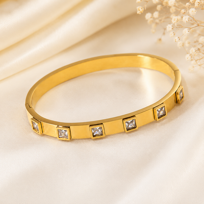 Aurora Gold Diamond Bracelet