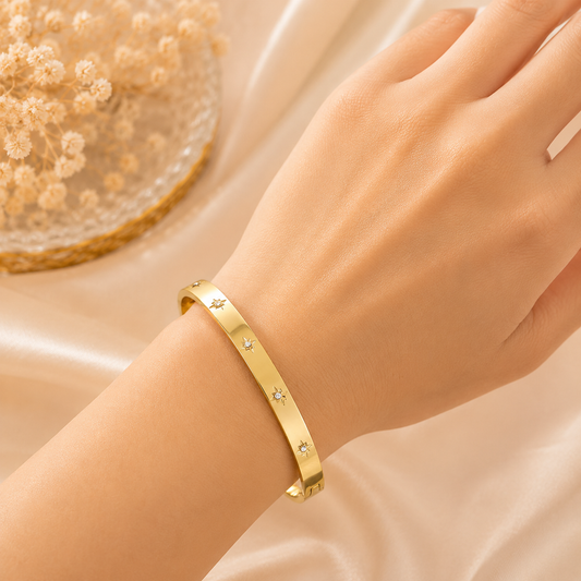 Aurelia Bloom Gold Bracelet