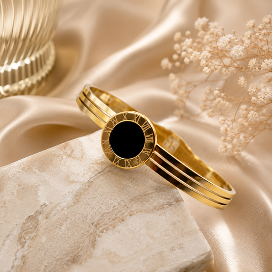 Noir Imperia Roman Bracelet