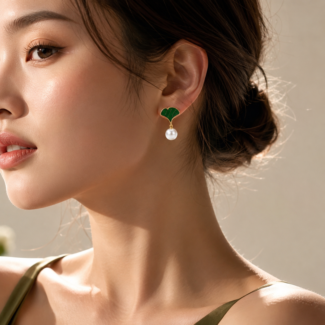Verdant Pearl Drops
