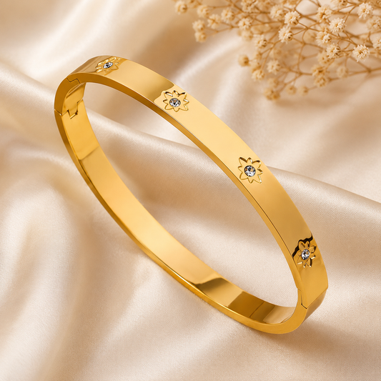 Aurelia Bloom Gold Bracelet