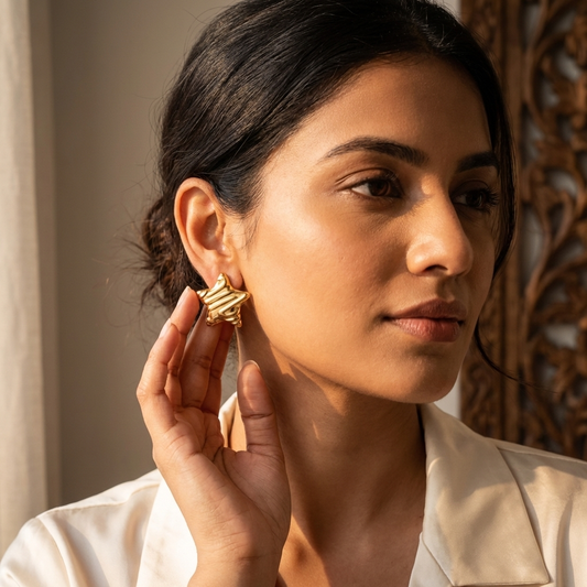 Sculpted Star Gold Stud Earrings