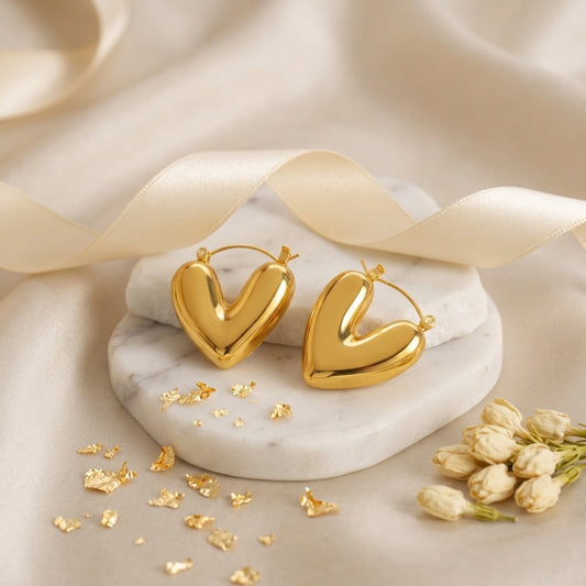 Amour Curve Gold Heart Hoop Earrings