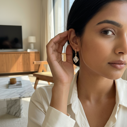 Homiblend Crystal Drop earrings - Pearl White