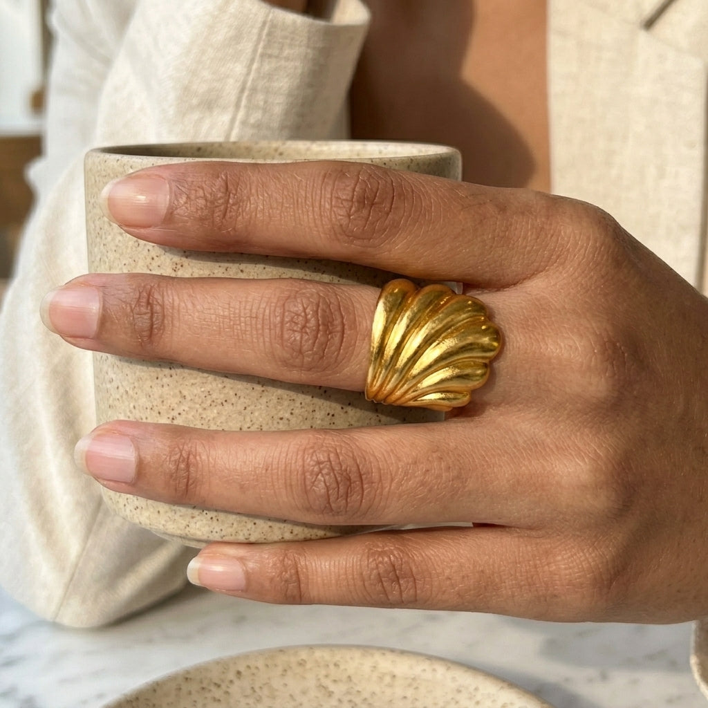 Solara Shell Gold Ring