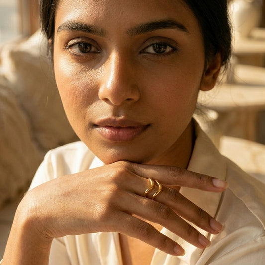 Veloura Wave Gold Ring