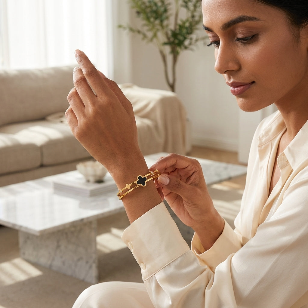 Celeste Noir Clover Bracelet