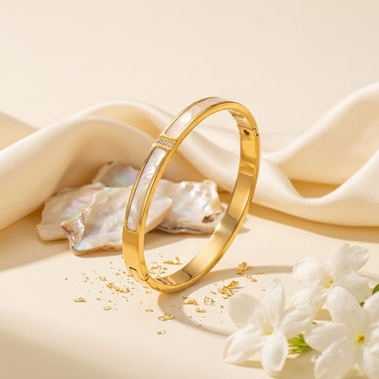 Celeste Gold Pearl Bracelet