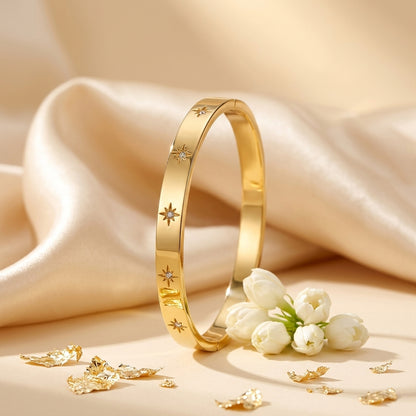 Aurelia Bloom Gold Bracelet