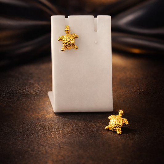 Goodluck Tortoise Stud Earrings