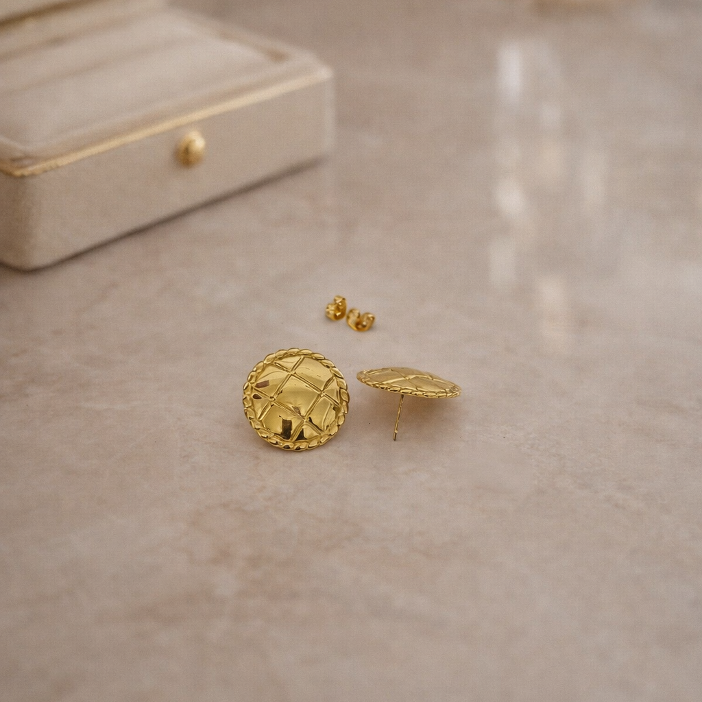 RoyalWeave Vintage Stud Earrings